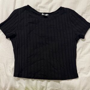 Bozzolo Black Ribbed Crop Top